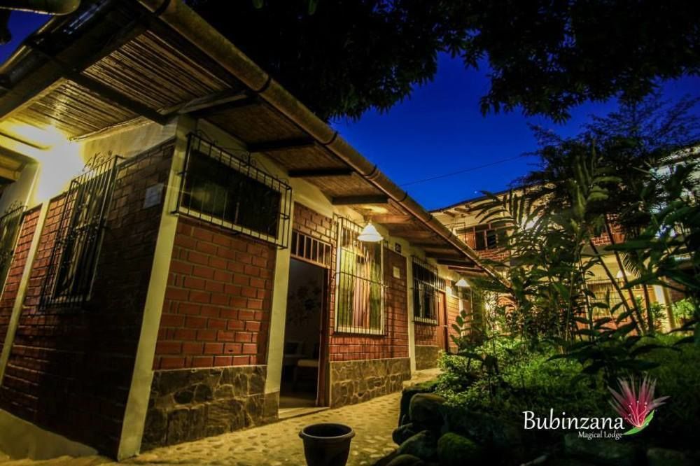 Bubinzana Magical Lodge ตาราโปโต ภายนอก รูปภาพ